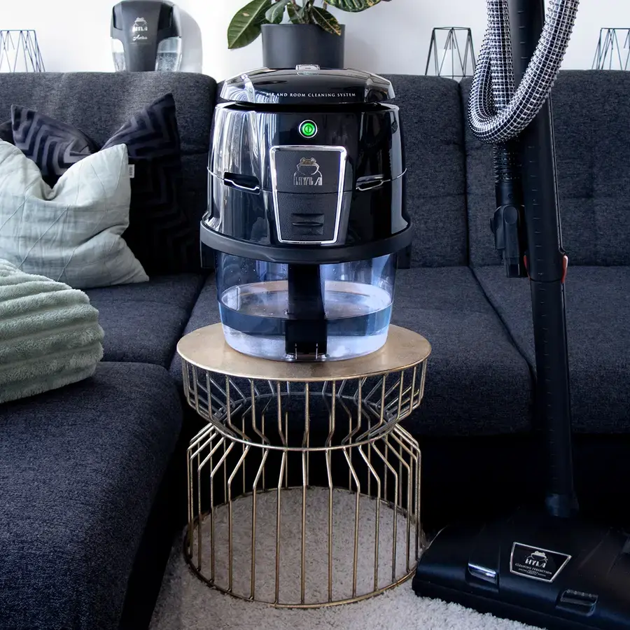 Air and room cleaning
