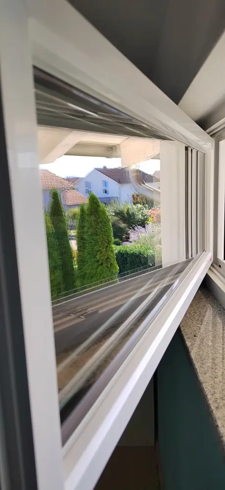 Tilt window